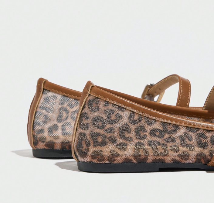 Savannah Strap Flats