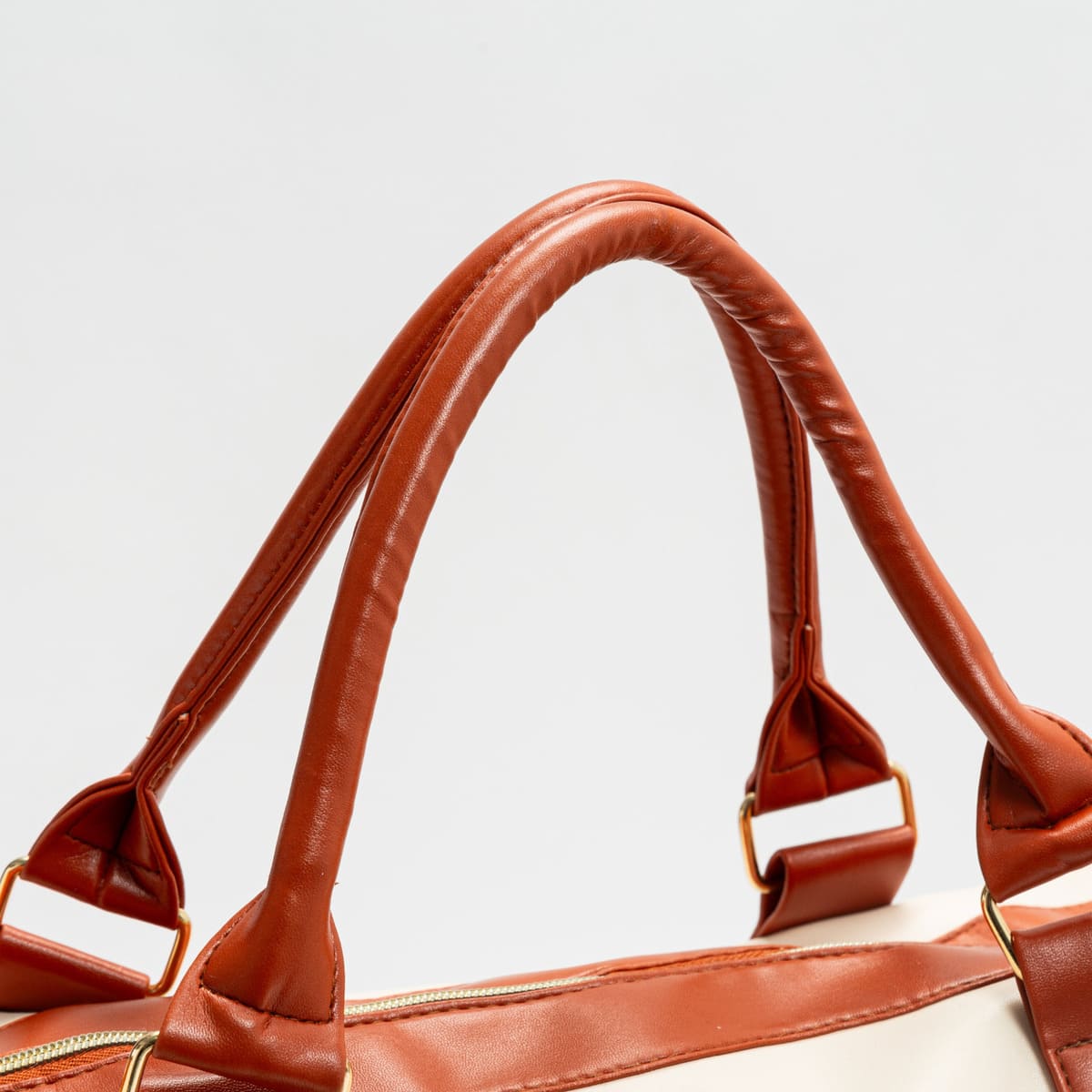 Evina™ Voyager Weekender