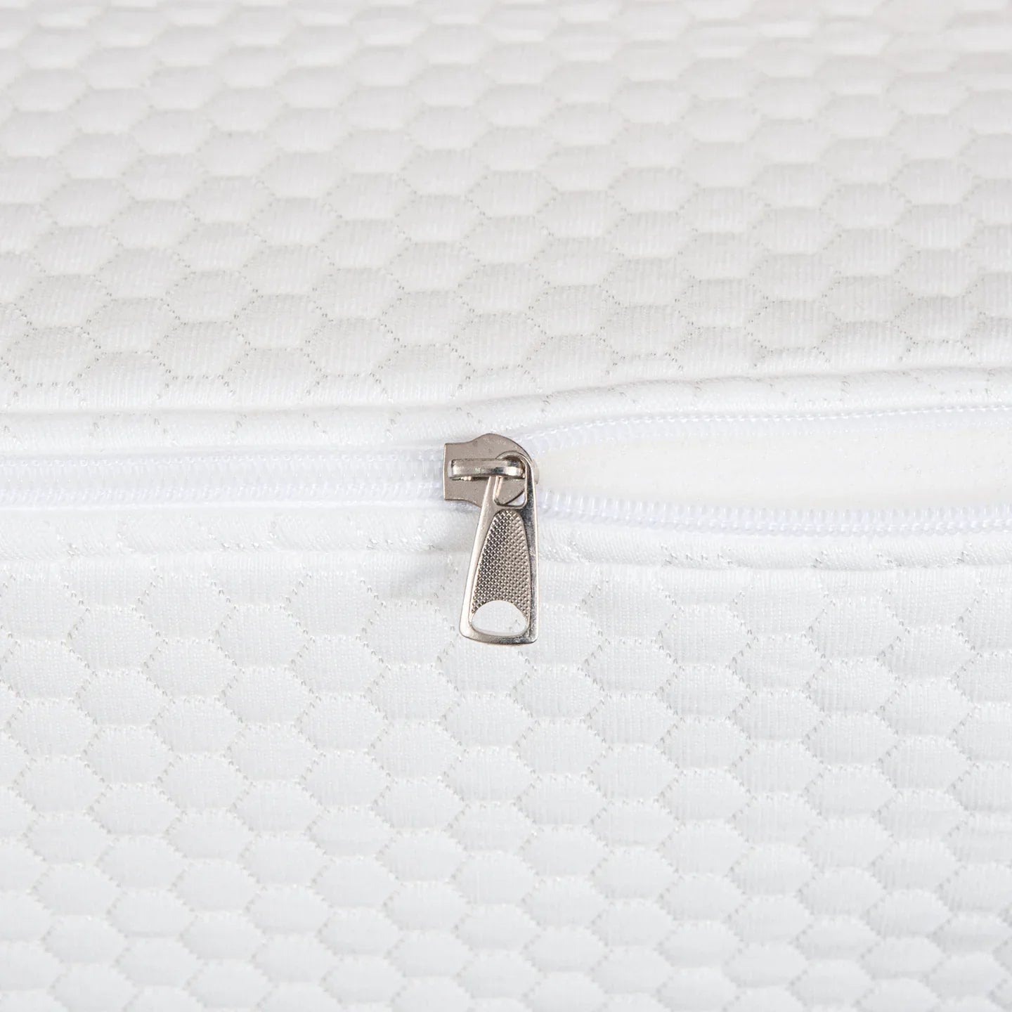 Evina™ Incline Sleep Pillow