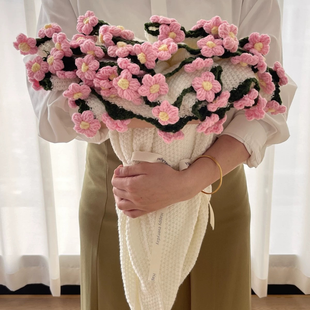 Fleur Bouquet Blanket